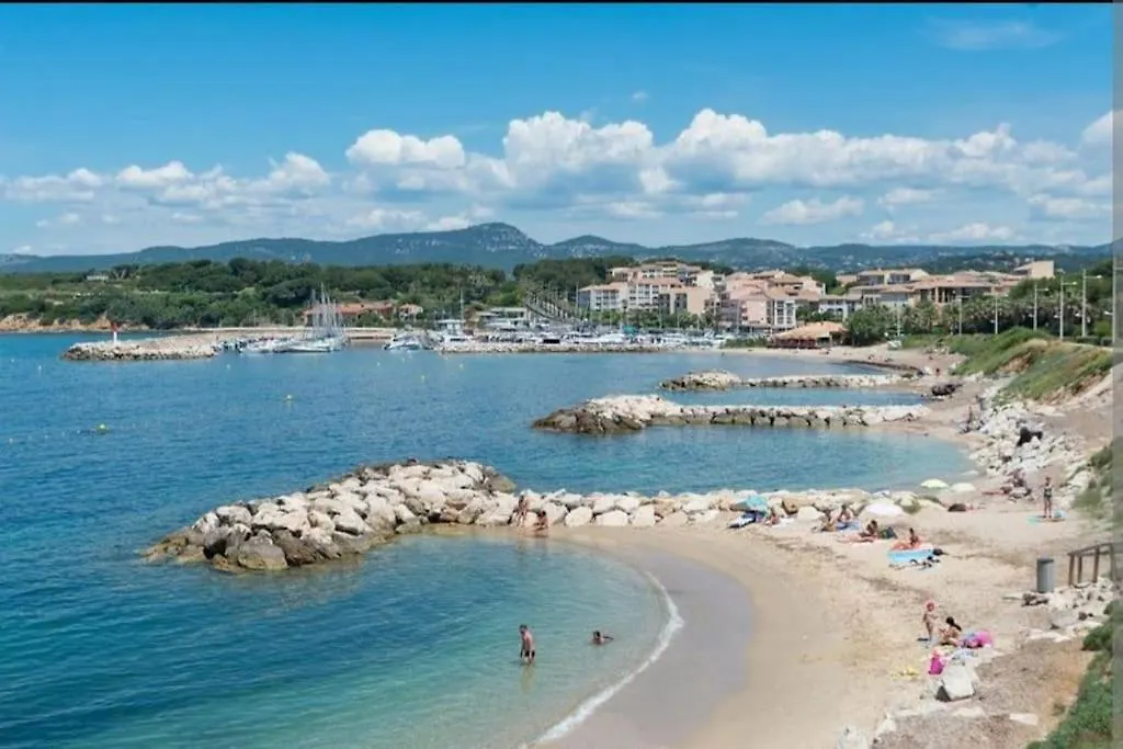 Duplex T3 Avec Jardin, Bord De Mer Et Parking Six-Fours-les-Plages France