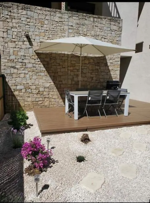 Duplex T3 Avec Jardin, Bord De Mer Et Parking Six-Fours-les-Plages